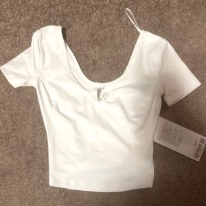 White lululemon alighn tee small